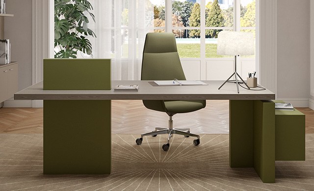LINE 40 NEW, Executive office